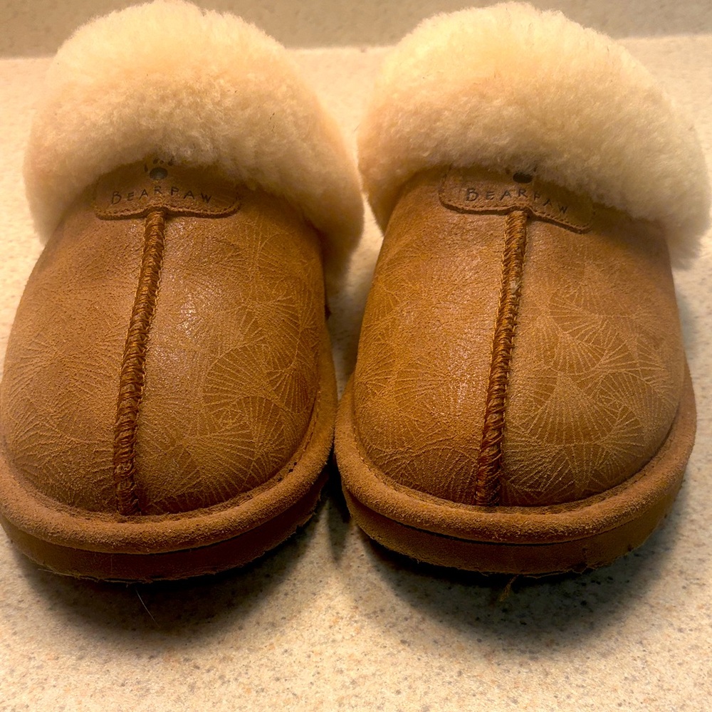 Bearpaw Loki II Women's Slippers size 8